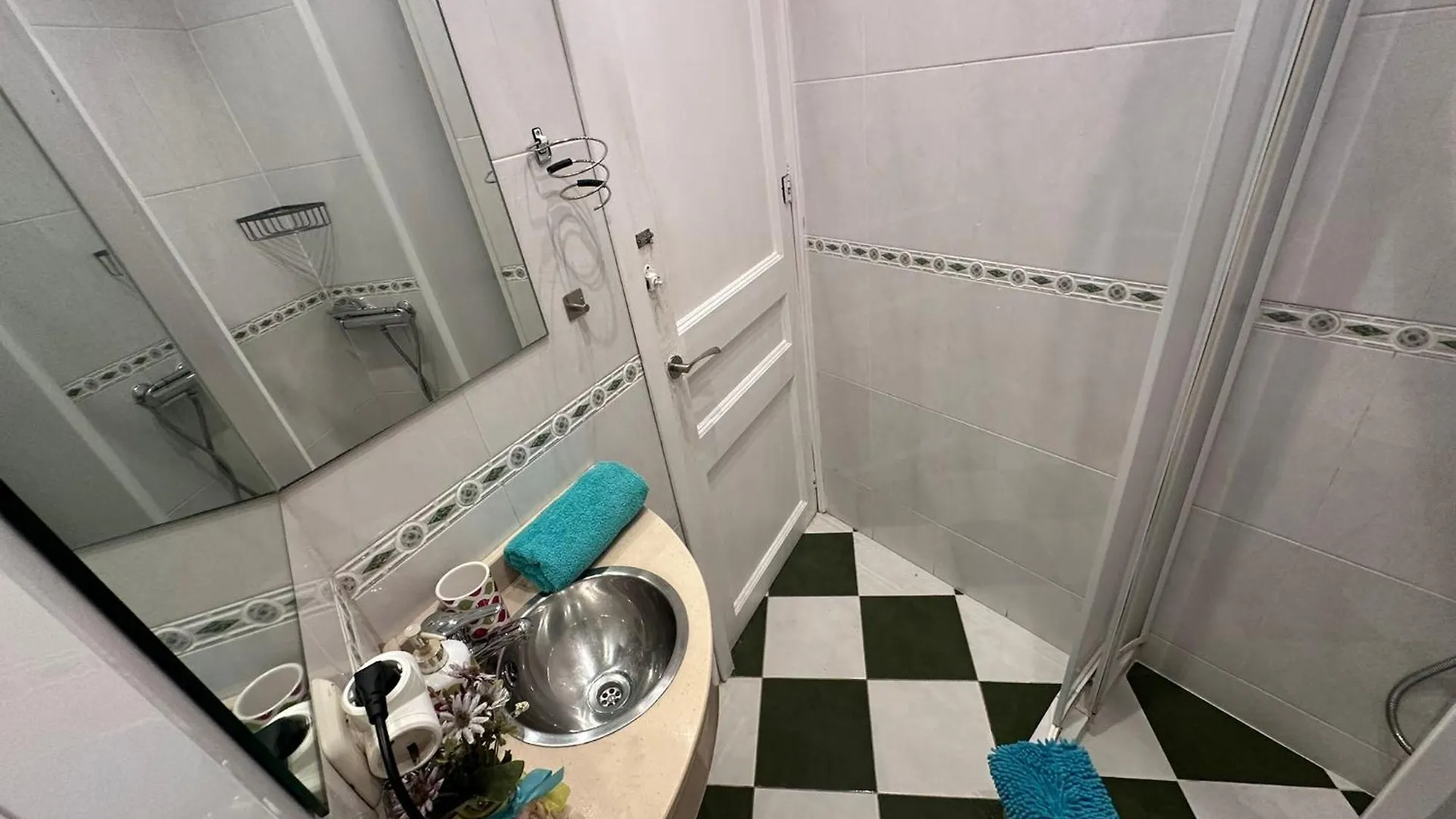 Panzió Alojamiento Tetugran Barcelona